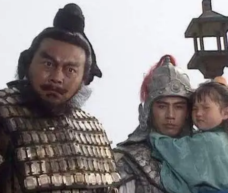 为什么张飞不敢骂赵云？