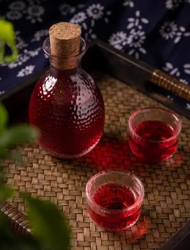 古人过年的习俗之喝屠苏酒：谁先喝？为什么喝？