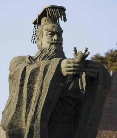 揭秘历史真相：秦始皇并未因“长生药”而永生