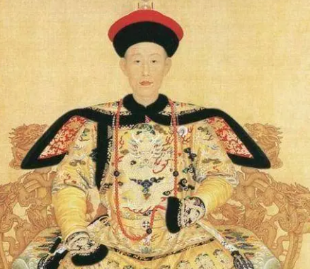 清朝是从哪个皇帝开始衰败的？