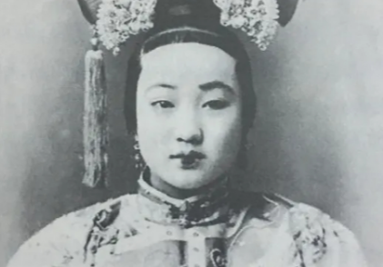 宫廷深闺的权力与情感纠葛——慈禧与珍妃关系的探讨