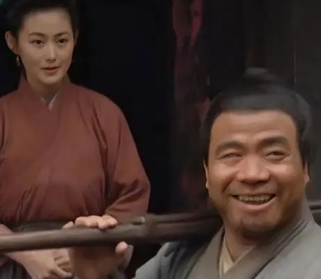 武大郎与潘金莲的婚姻背后：美貌之外的考量