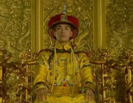 顺治并非死于天花，而是被郑成功炮毙于厦门？