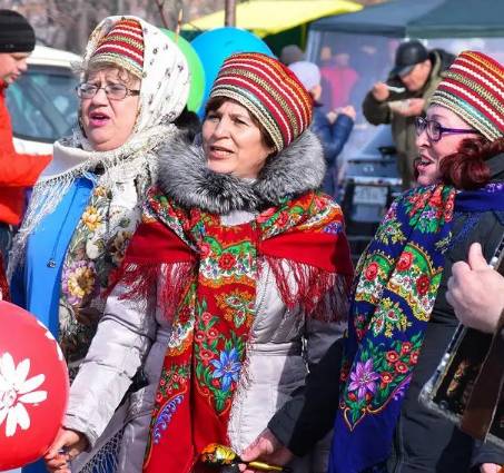 俄罗斯族文化：探寻其独特的民族工艺