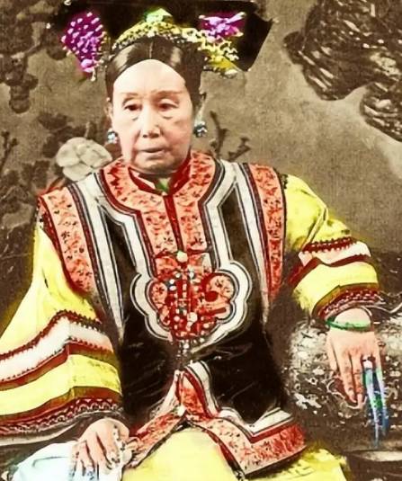 慈禧竟为小人物伸冤：为何会管杨乃武与小白菜案
