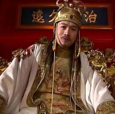 揭秘历史上明朝末期乱世奇景：三个皇帝共管中国