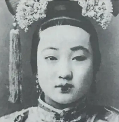 慈禧为什么要杀珍妃？珍妃自己作死和变法无关