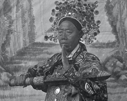 大太监李莲英陵墓之谜：究竟是怎么死的？