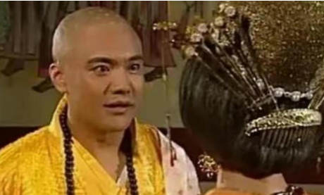 武则天为何让男宠薛怀义削发为僧