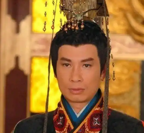 皇帝装傻与谋士装傻：不同结局，同样令人唏嘘
