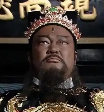 包拯一生清正廉明，年薪过千万俸禄高