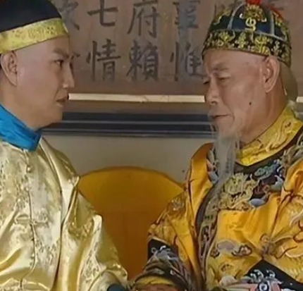 乾隆为何把皇位传给资质平庸的嘉庆？
