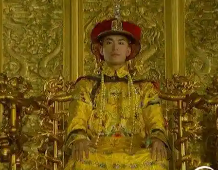 顺治皇帝：满清皇族的神童与迁都之谜