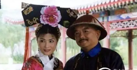 和珅被抄家后，他的两个小妾竟然同时做了此事！