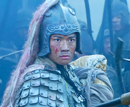 三国中赵云为何能从长坂坡逃生？谁的功劳最大？