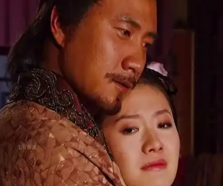 朱元璋殉葬嫔妃死法之谜：活着被切开脑袋倒入水银？