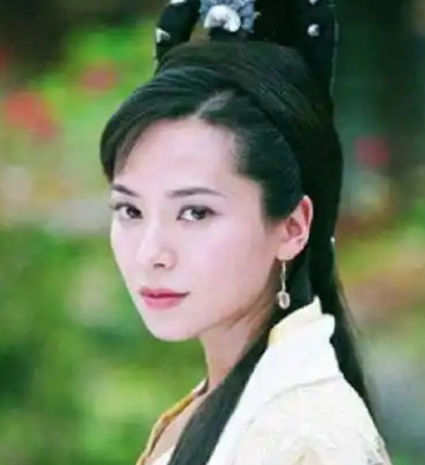 抢妻又还妻：曹操与甄宓的传奇纠葛