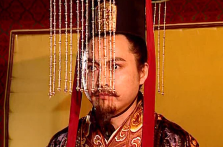 东汉末年风云变：曹丕篡汉与三国鼎立的诞生