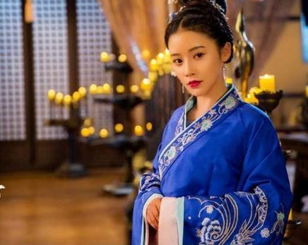 孤独皇后杨坚：政治与情感的双重交织