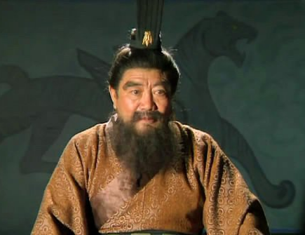 董卓的过人之处：权谋、勇武与影响力