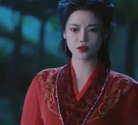 千朵桃花一世开饰演暮悬铃师父的人是谁？