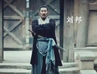 历史对比：李自成与刘邦的严酷法律