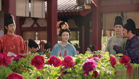 国色芳华花鸟使身份介绍