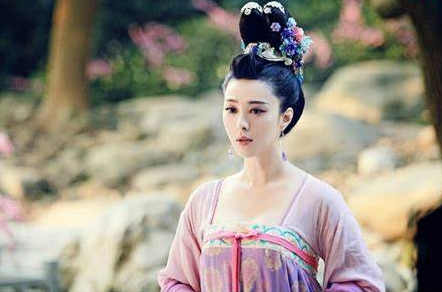 武则天的母亲四十岁才嫁：历史真相探析