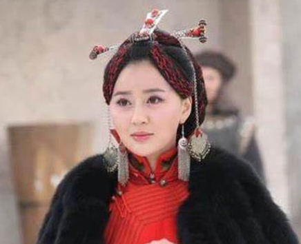 林丹汗大福晋娜木钟嫁皇太极：政治博弈与命运抉择