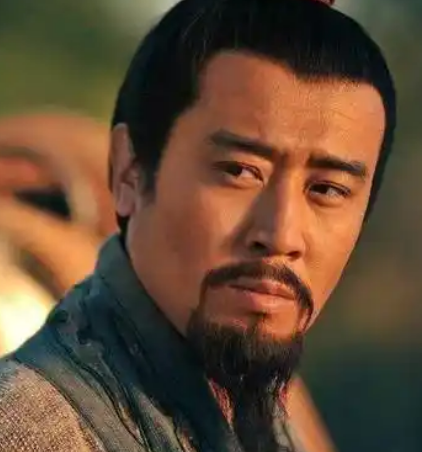 刘备的魅力之谜：为何落魄时仍有人追随？