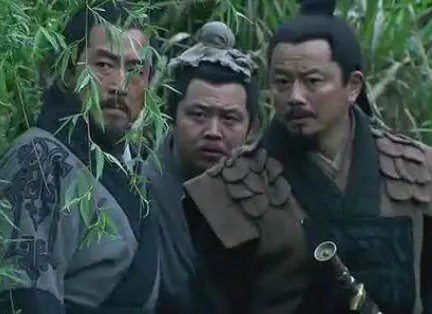 萧何逝世后，为何曹参继任丞相而非陈平？