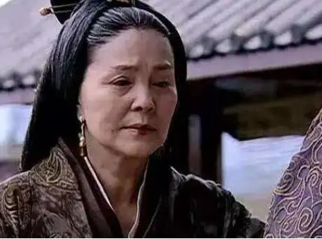 揭秘东汉窦太后：红杏出墙传闻与宦官之祸的真相