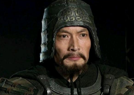 关羽为何不敌徐晃：战场形势与个人状态的双重考量