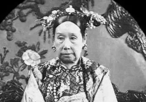 慈禧太后年轻时美貌探析：后宫中的绝代佳人？