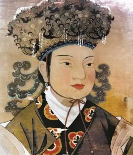 武则天长相、身高、体重大揭秘：一代女皇的绝世风采