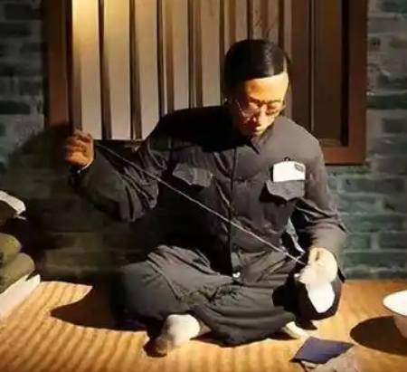 溥仪的文化水平：超越时代的皇者之智