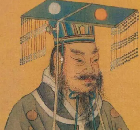 王莽被骂两千多年，他真的一无是处吗？