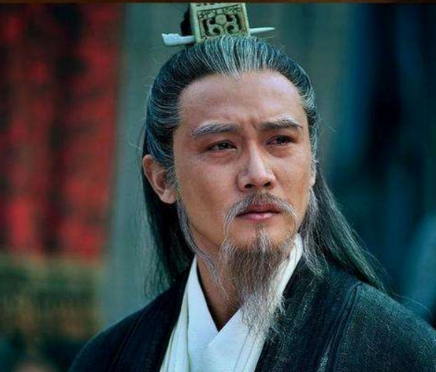 诸葛亮在茅庐隐居多年，曹操为何未曾前去相请？