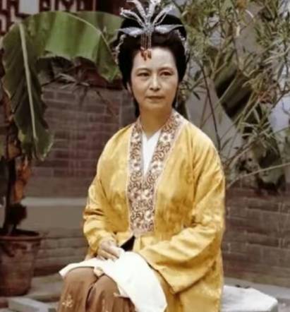 红楼梦中王夫人的悲剧结局