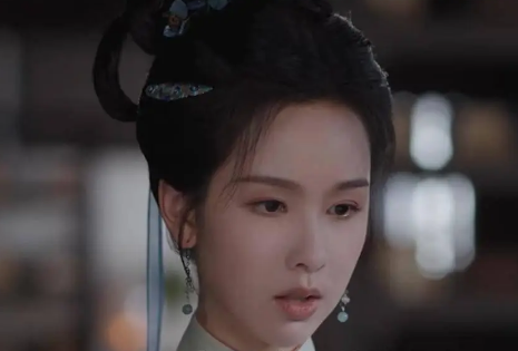 雁回时剧中柴靖为何对女主庄寒雁格外上心？