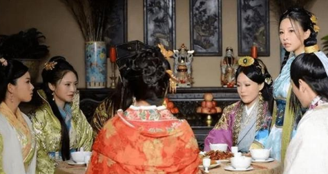 古代小妾：身份卑微下的生存困境