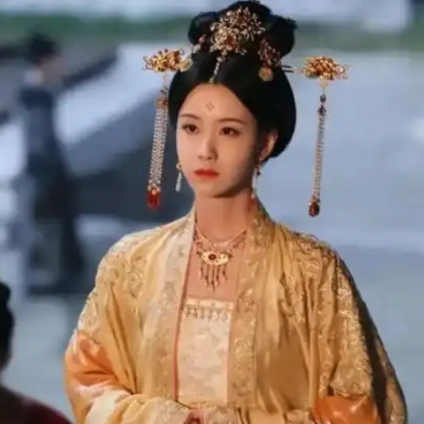 血色姻缘：乞伏炽磐与秃发皇后的爱恨困局