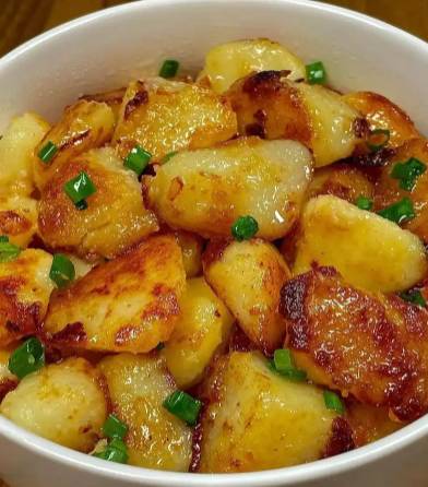 解锁土豆的N种美味形态：从家常小炒到宴客大菜