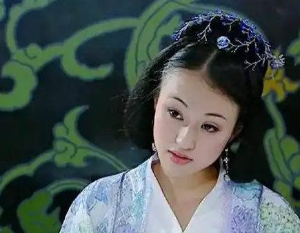上官凤儿：繁华落尽后的孤独结局
