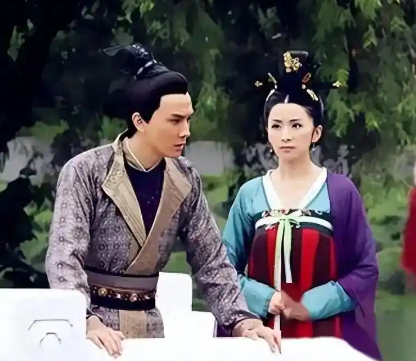 崔湜兄弟与太平公主：权力漩涡中的复杂纠葛