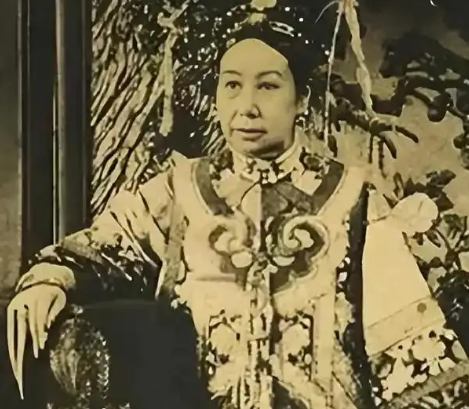 慈禧生母身份考：富察氏与富察皇后的时空错位