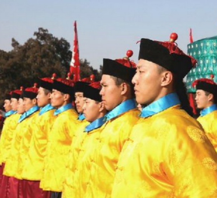 黄马褂：清朝“特许勋章”背后的权力密码