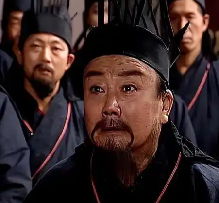 贾诩为何恨郭嘉：三国谋士暗战的虚实之辨