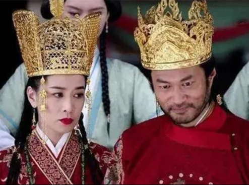 萧太后死后韩德让的下场：权力余晖与情感终局的双重镜像