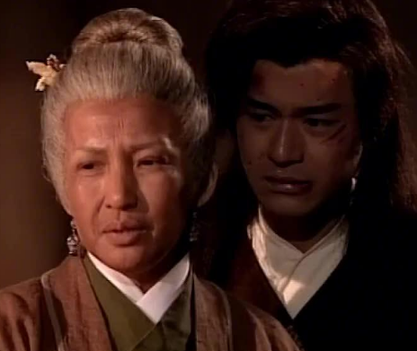 孙婆婆与小龙女：古墓中的至亲羁绊